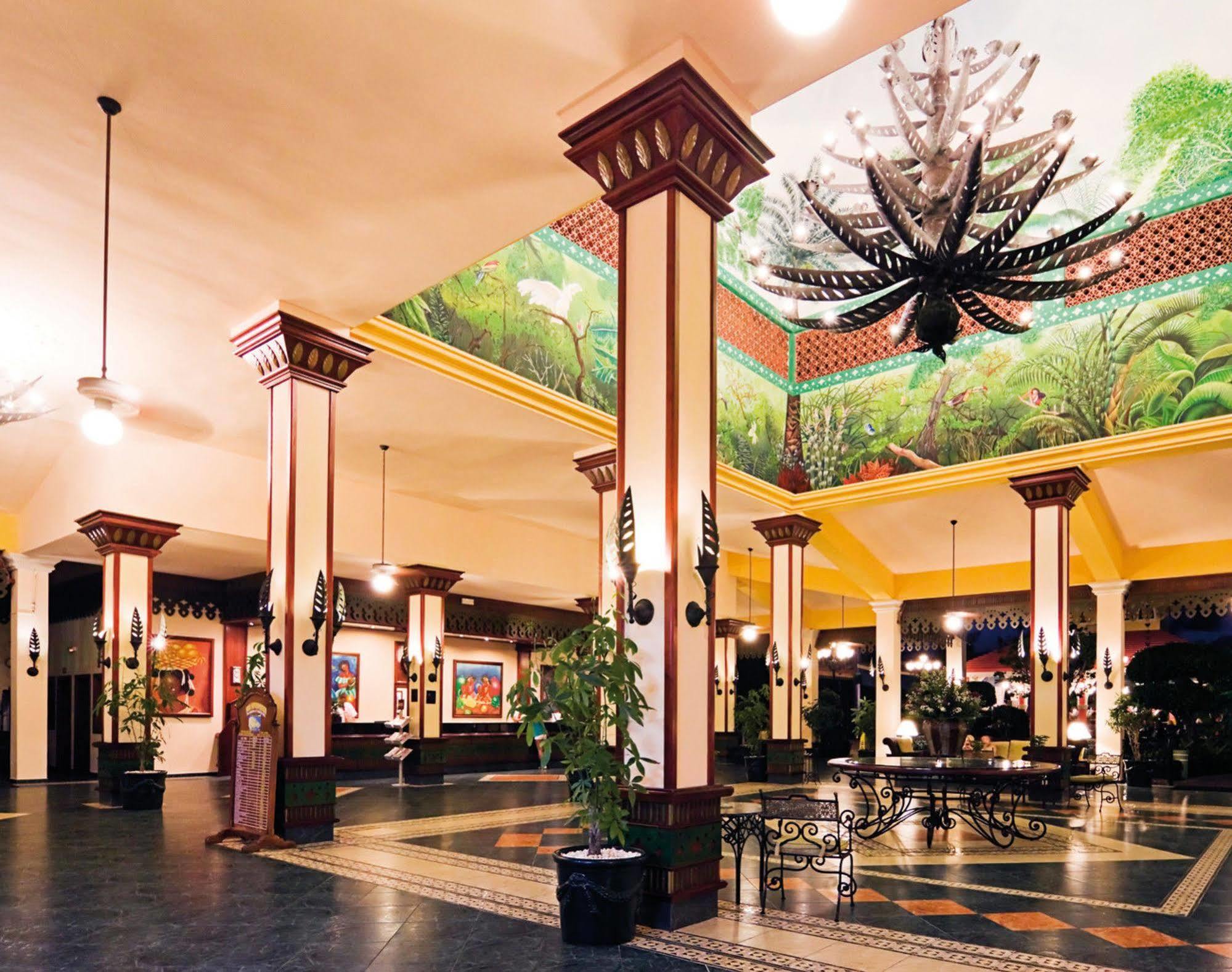 Hotel Senator Puerto Plata Vip Esterno foto